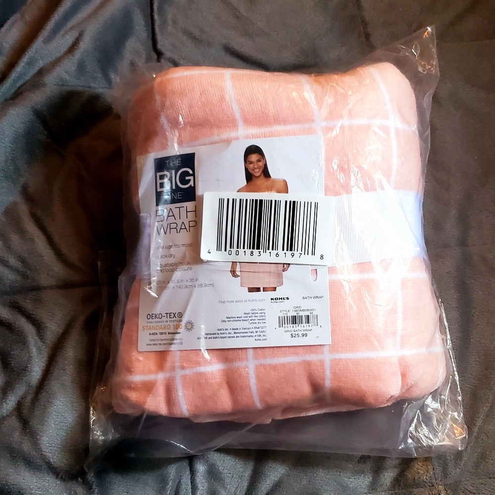 The Big One Pink Bath Wrap